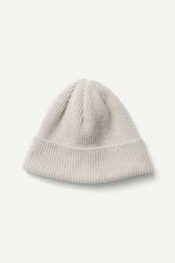  Acc- Hut- Hat  Wheat- White 378674 969 F c low