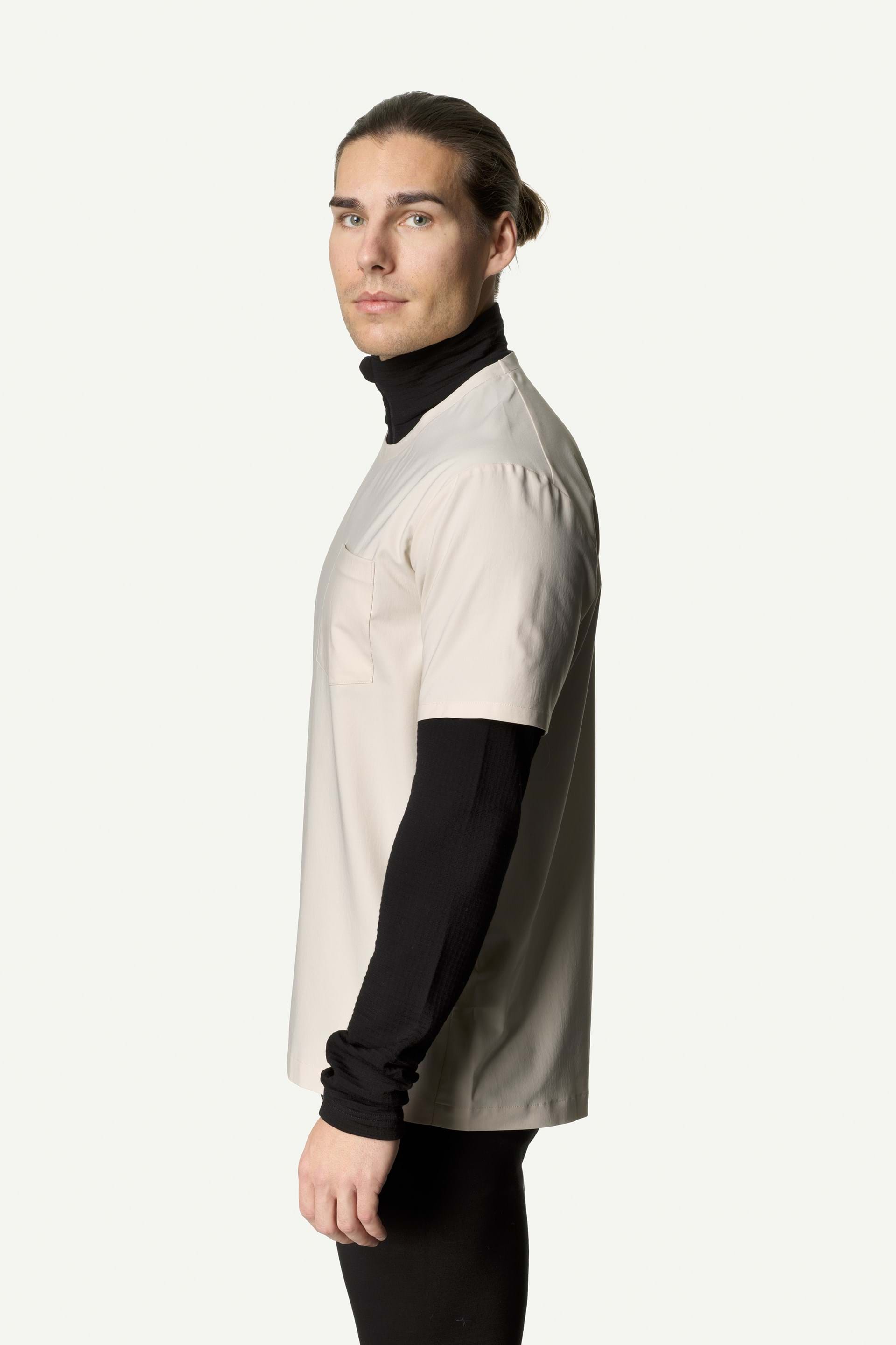  Ms- Cover- Tee  Foggy- Mountain 840018 191 P S 2038 C low
