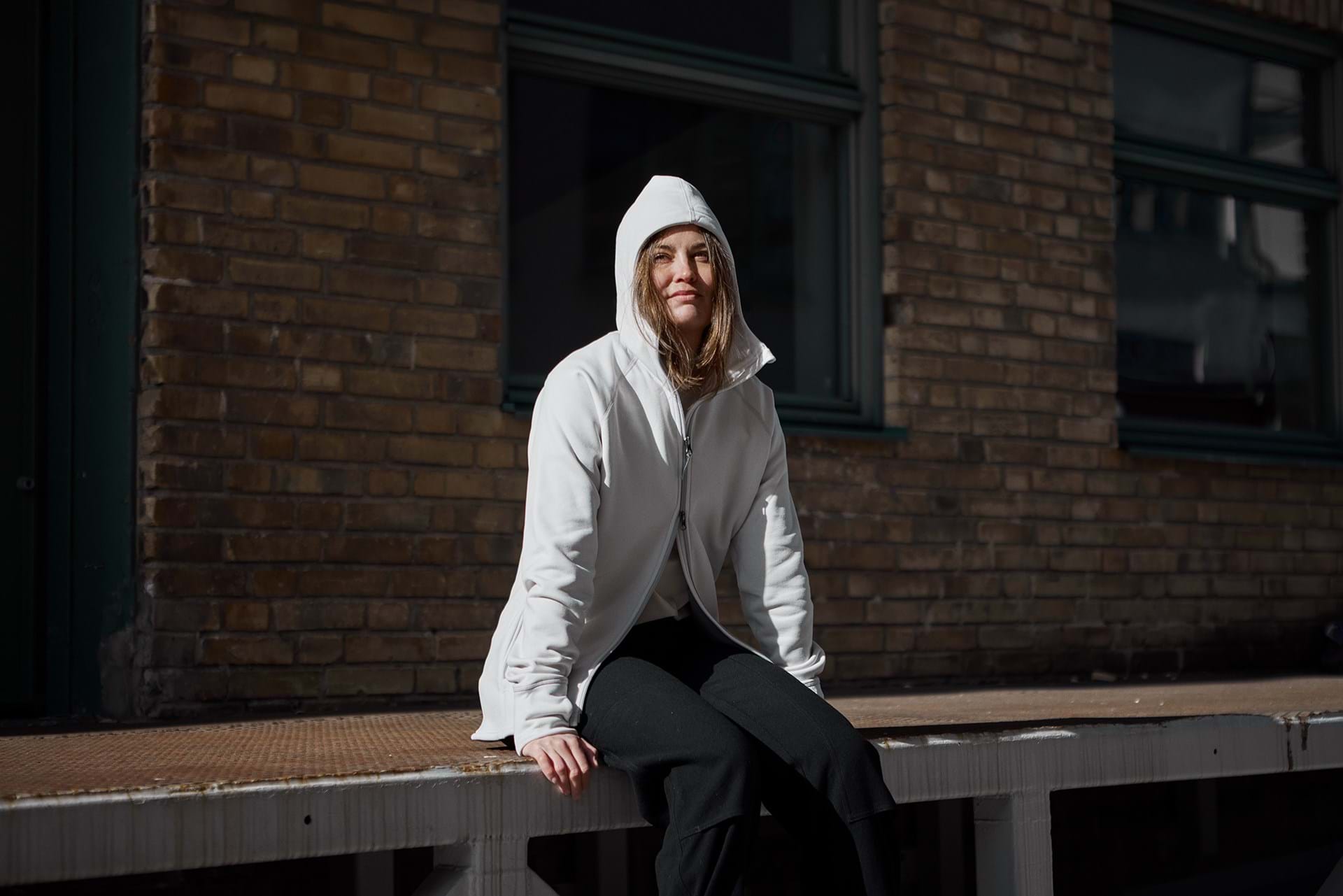 https://api.houdinisportswear.com/_images/8e168237-9248-4003-a919-5b69c60ef0c2/Houdini_Sportswear_F25_Mood_Sthlm_106.jpg