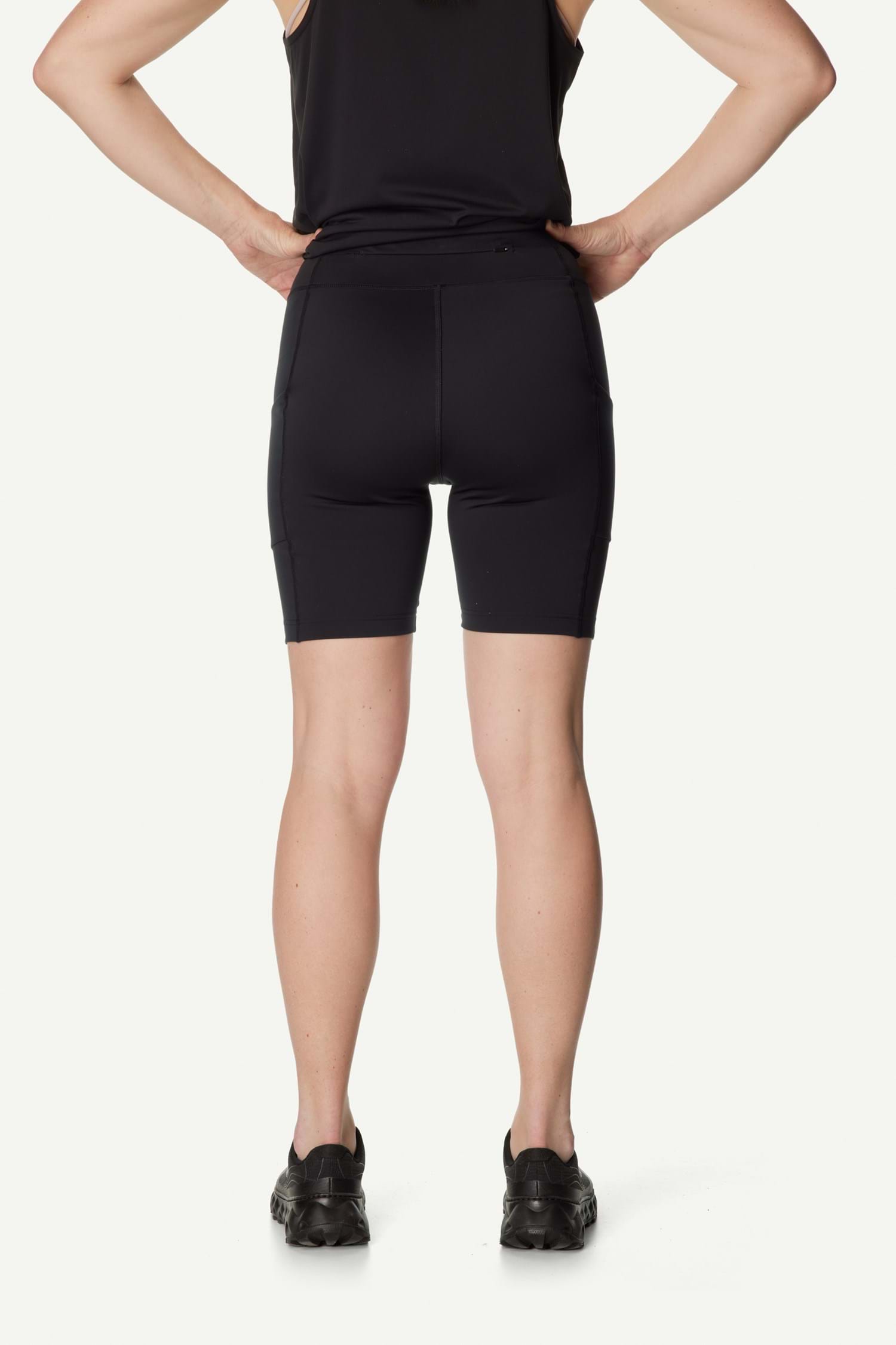 W's Pace Trail Short Tights | Houdini Sportswear