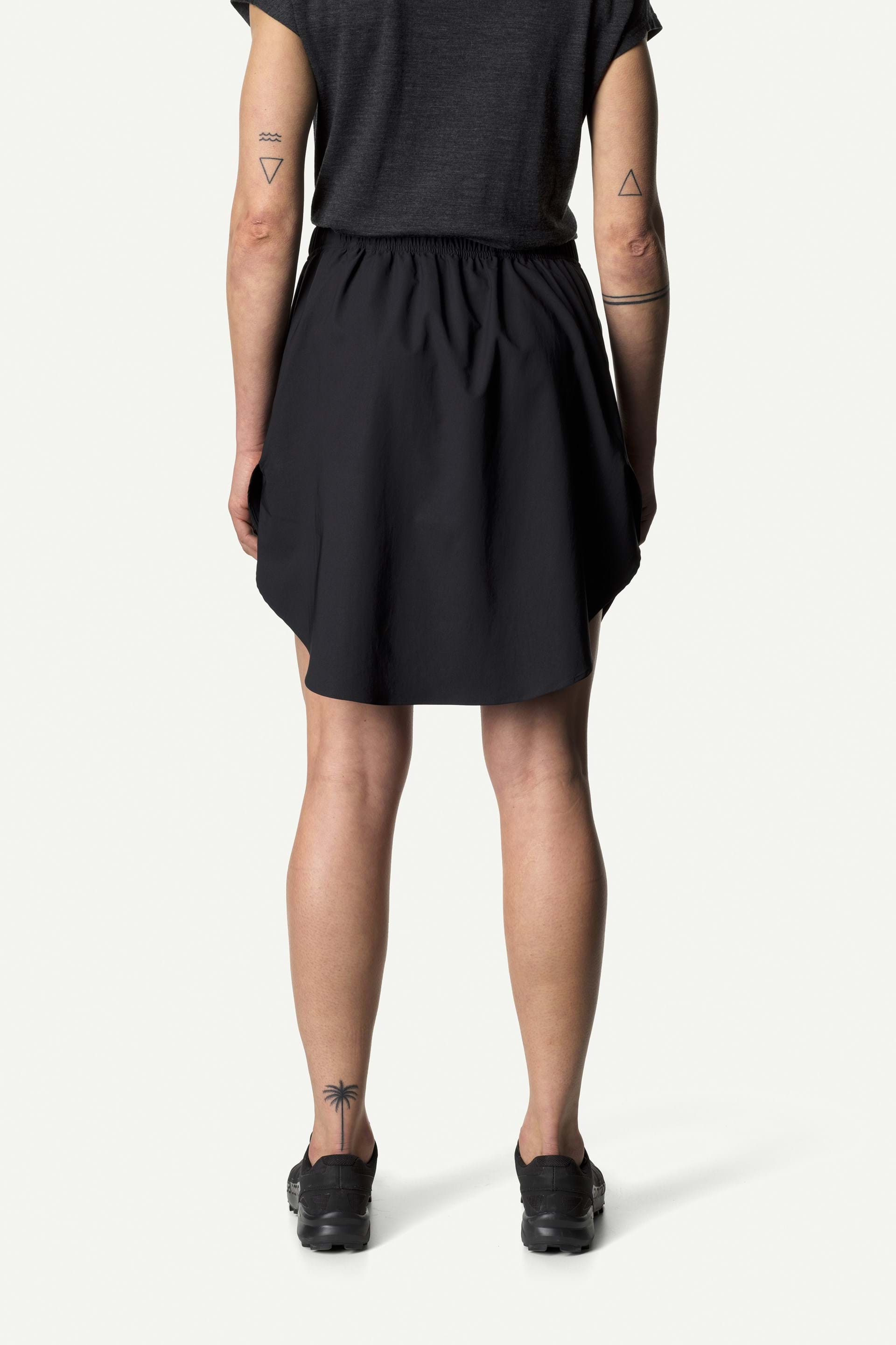  Ws- Stride- Skirt  True- Black 860005 900 P B 2011 C low